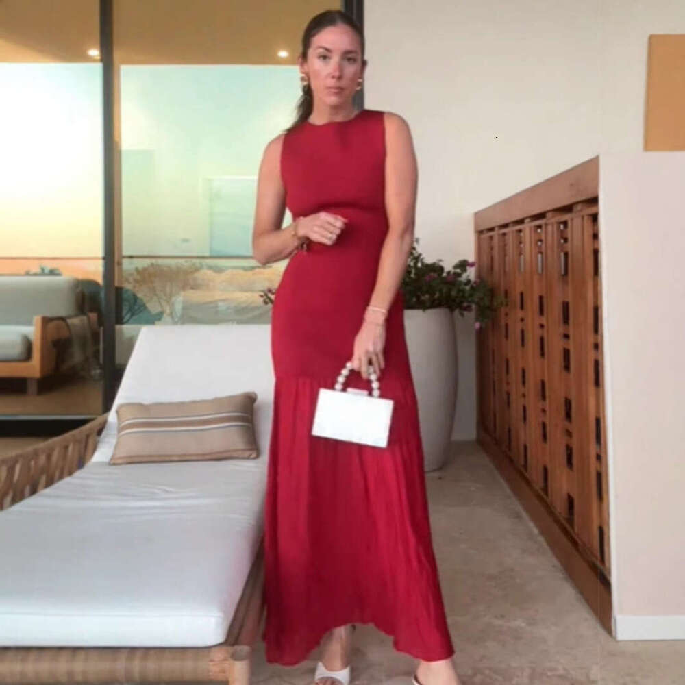 TRAFZA Style Women's Simple Elegant Knitted Sleeveless Long Dress B5