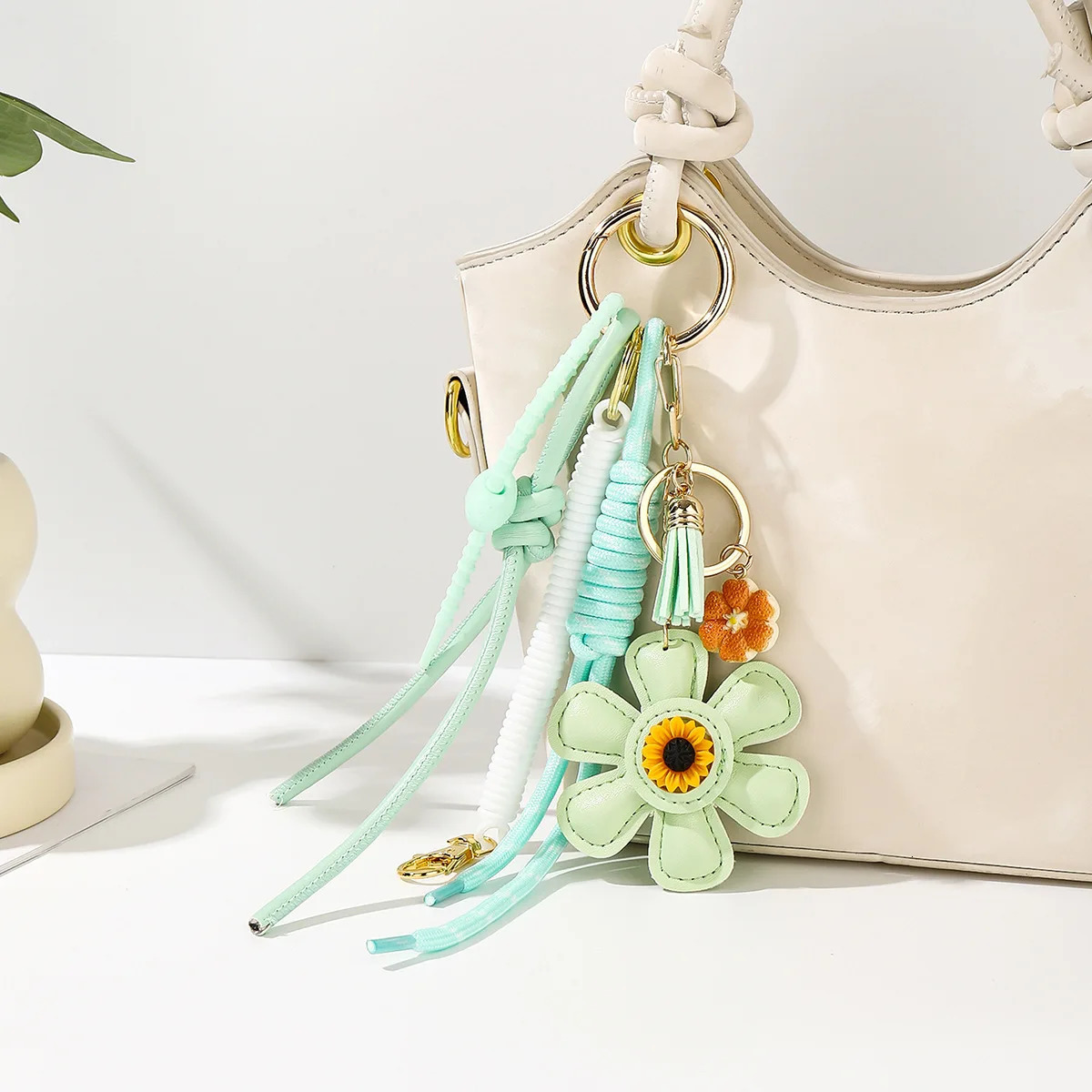 In Leather Sunflower Bag Charms Fashionable Pendant Of Bag Braided Rope Woman Keychain Accessories Gift Wholesale 250722