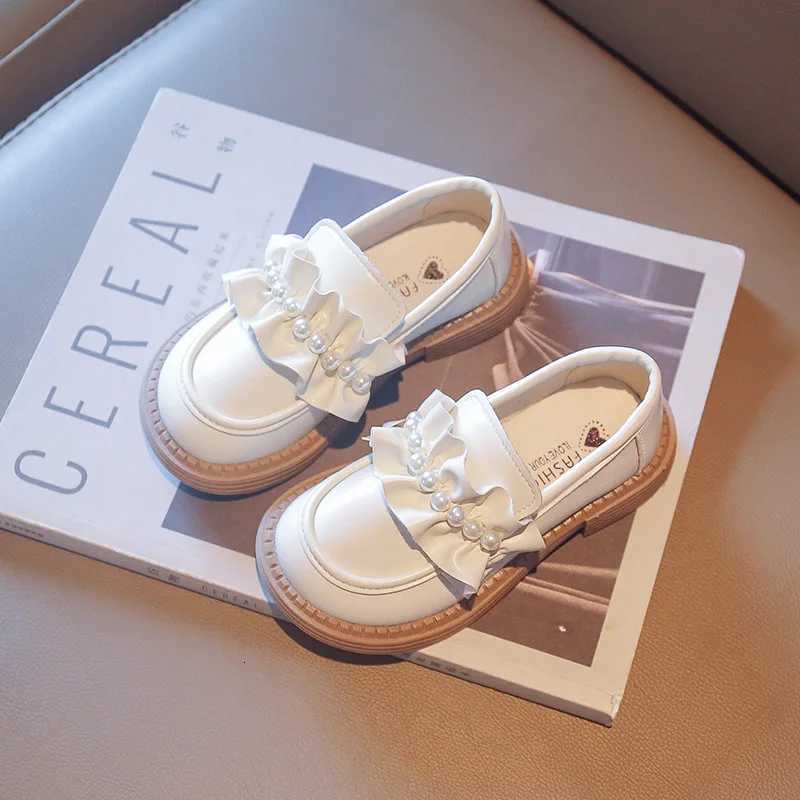 Kids Fashion Loafers Childrens British Style Leather Shoes Toddlers Girls Flat Shoes with Pearls Elegant Princess Shoes XJ250724