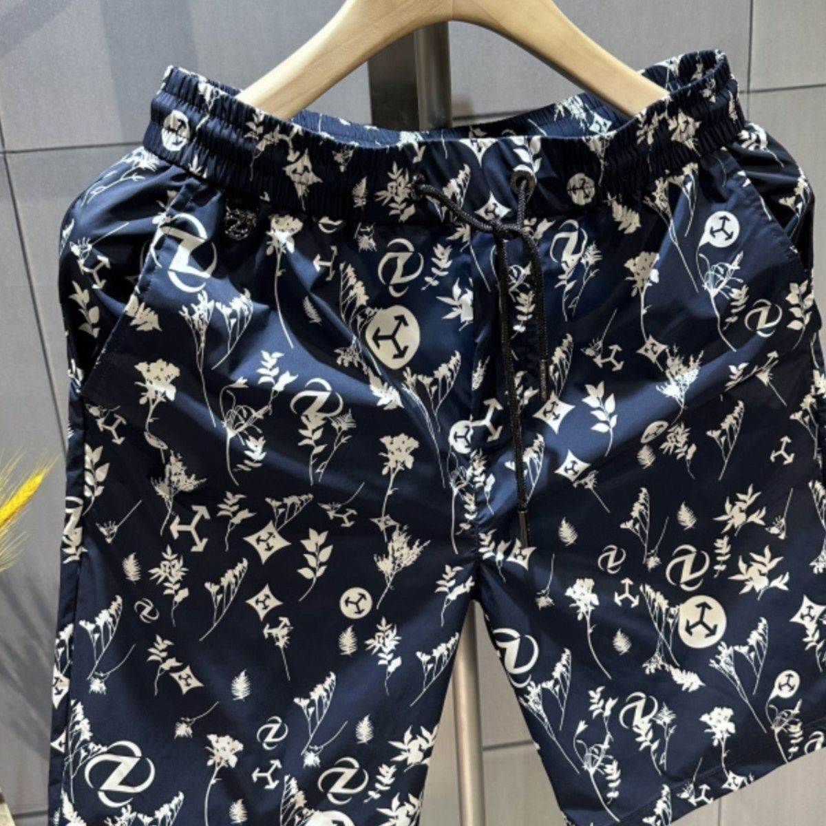 Men's beach shorts Stylish Cotton Blend Beachwear for Men: Comfortable Summer Shortswear YM19