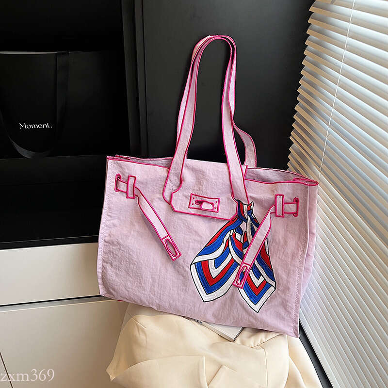 New Embroidered Eco-friendly Tote with Bow Lightweight Shopping Commuter Handbag Women's Shoulder Bag