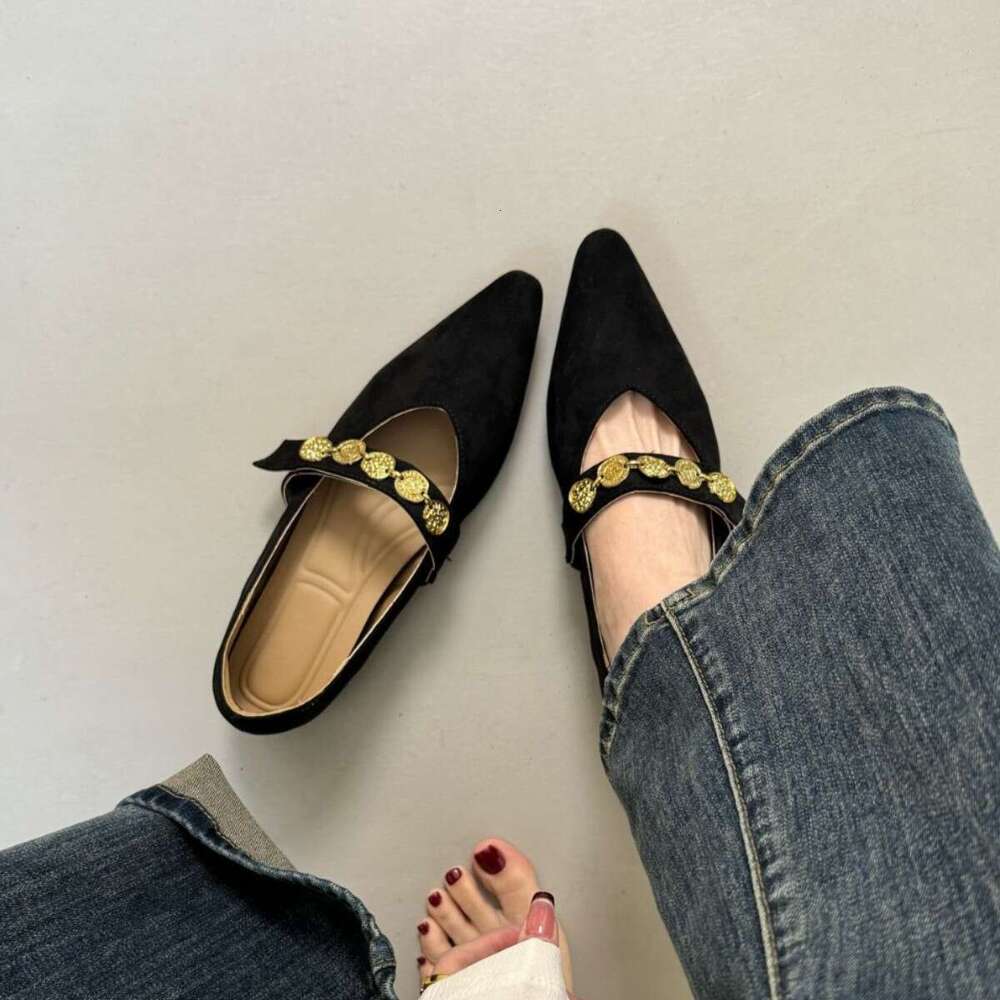 Inner Height Increasing Single Fashionable Versatile Little Fairy 2025 New Internet Celebrity Casual Pointed Mary Jane Shoes for Women