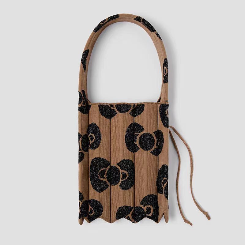 New Cute Cartoon Pleated Women's Handbag Free Shipping Designer Luxury Korean Casual Bag Accordion Bag Shopping Shoulder Bag