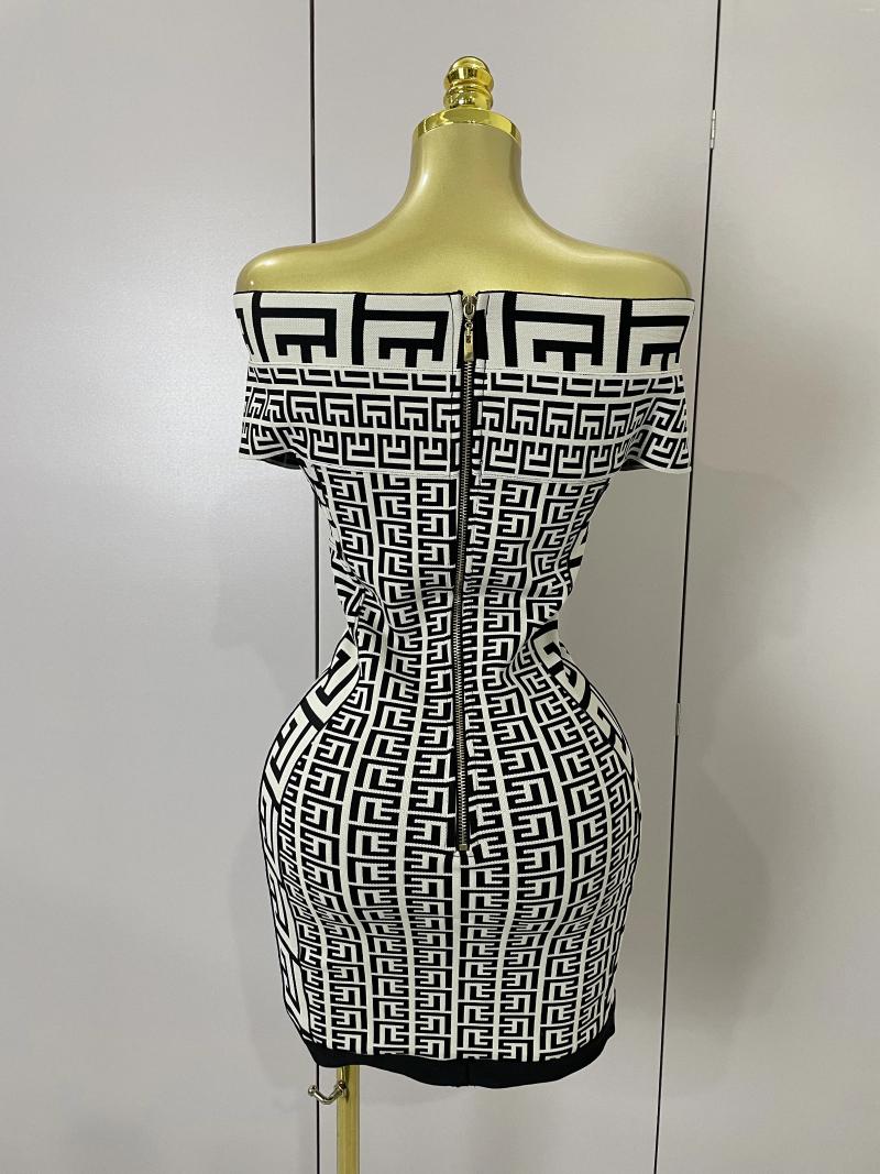 Casual Dresses High Quality 2025 Women Sexy Jacquard Slash Neck Off Shoulder Bodycon Mini Bandage Dress Elegant Evening Birthday Party TUES
