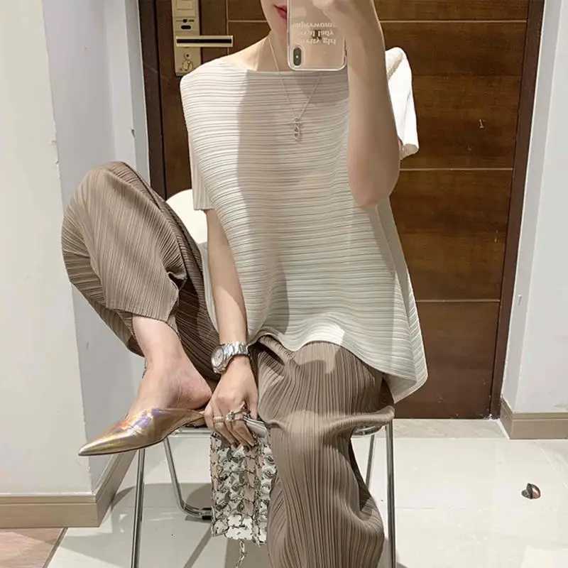 All-match Summer Loose Striped Round Neck Spliced Slanted Top X250724