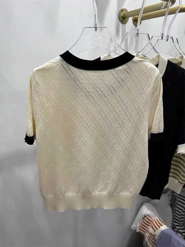 Ice Silk Knitted Sweater New Round Neck Contrasting Color Hollow Summer Fashion Loose Slim Versatile Short-Sleeve Top for Women X2507241