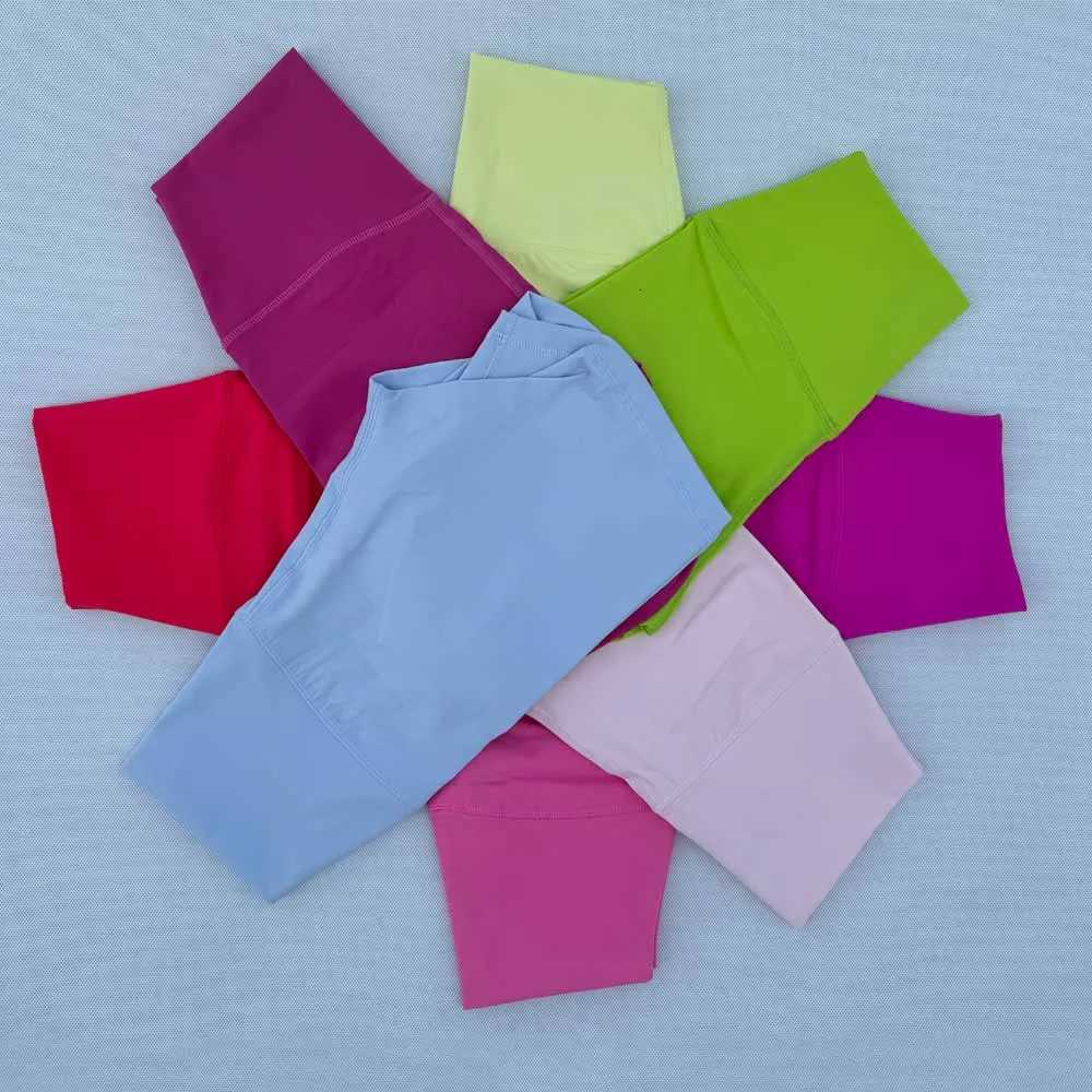 Womens Shorts Yoga Clothes Tights Outdoor Jogging High Waist Leisure Commuting Womens Gym Leggings Workout Cycling ShortsXJ250724