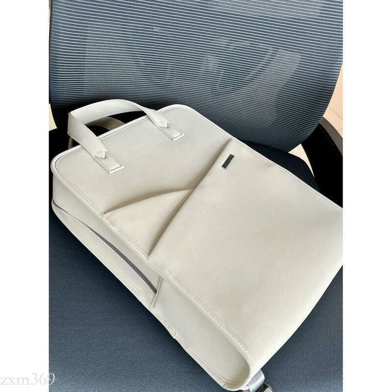 2023 New Model Laptop Unisex Commuting Fashion Simple 15.6inch Notebook Backpack College Student Bag