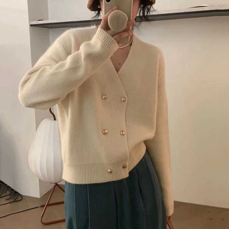 2025 Korean Double Breasted Knitted Cardigans for Women Fashion V Neck Cardigan for Women Autumn Winter Long Sleeve Sweater Coats for Women X250724