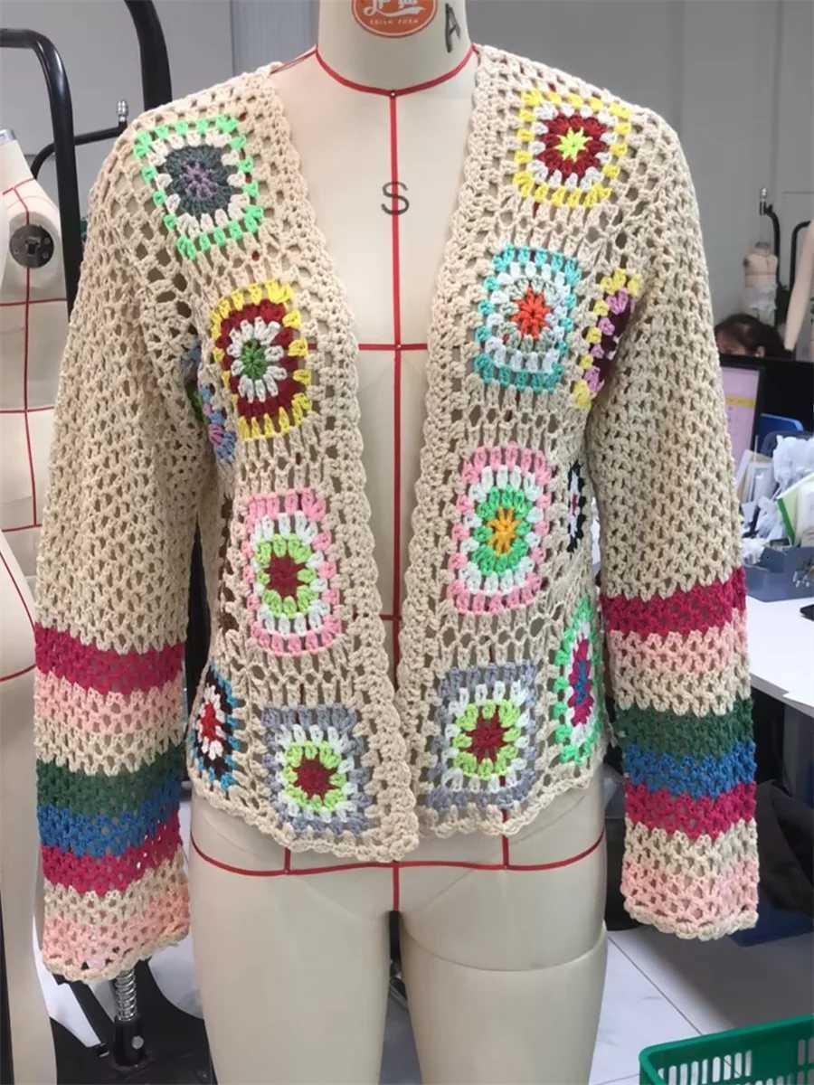 2025 Y2K Hollow Knitted Crochet Sweater Cardigan Womens Spring and Autumn Fashion Blouse Top 2000s Vintage Beach Coverups X250724