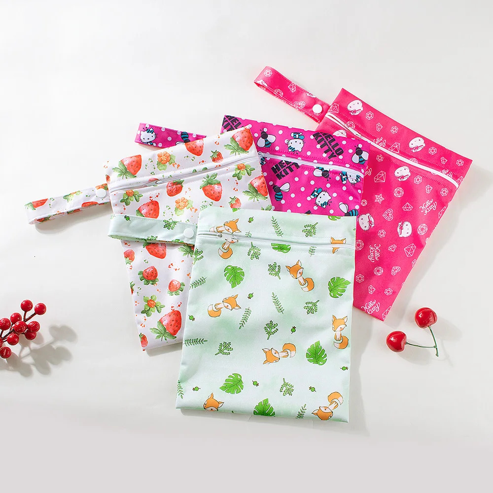 20x25cm Baby Diaper Bag Waterproof PUL Wet Dry Nappy Travel Outdoor Carry Pack with Zipper Stroller Mini Handbag 250724