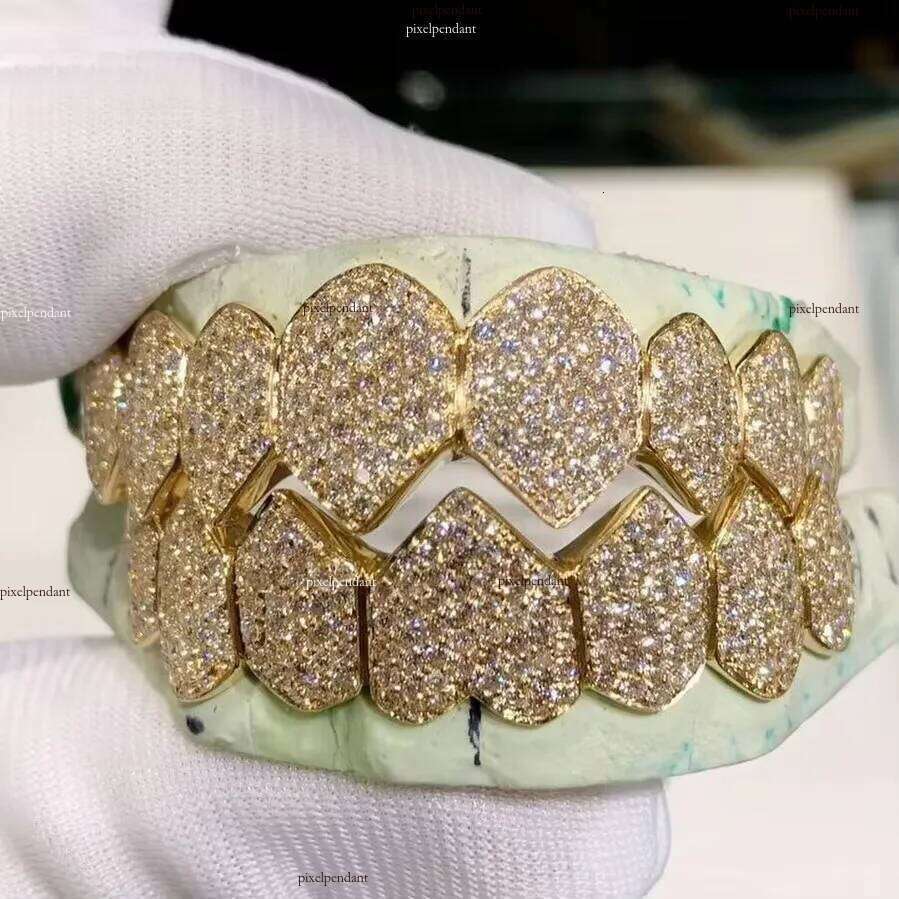 Custom 10K 14K Gold Plated Sier Full VVS Dia Moissanite Iced Out Hip Hop Teeth Grillz