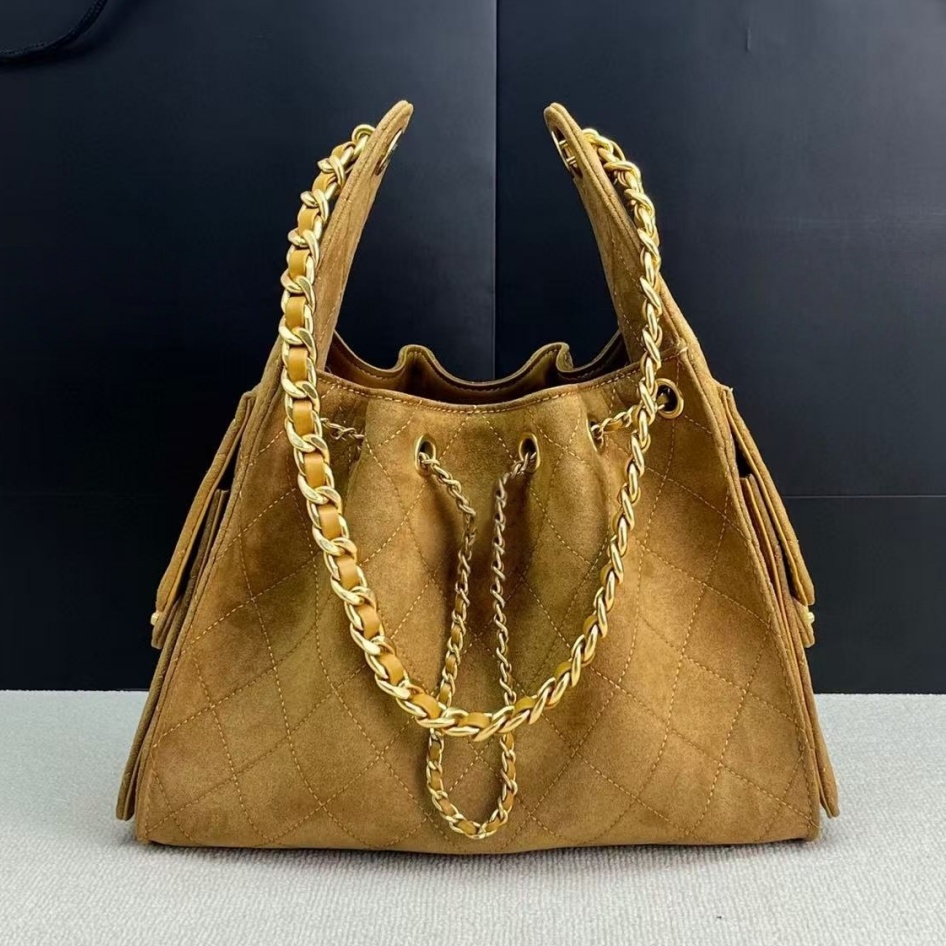 25c Suede Hobo Shoulder Bag Bucket Drawstring Tote Bag with Chain Strap Quilted Vintage Gold Coin Clasp Crossbody Purse for Women luxury designer bag 30*26*14cm