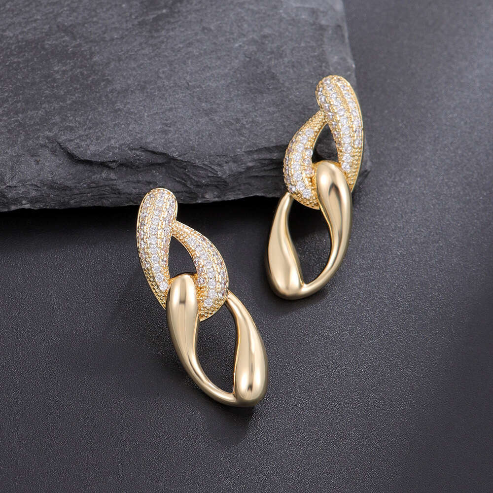 Ins Style Cuban Light Elegant Earrings Fashionable Personality Simple Chain Ear Jewelry