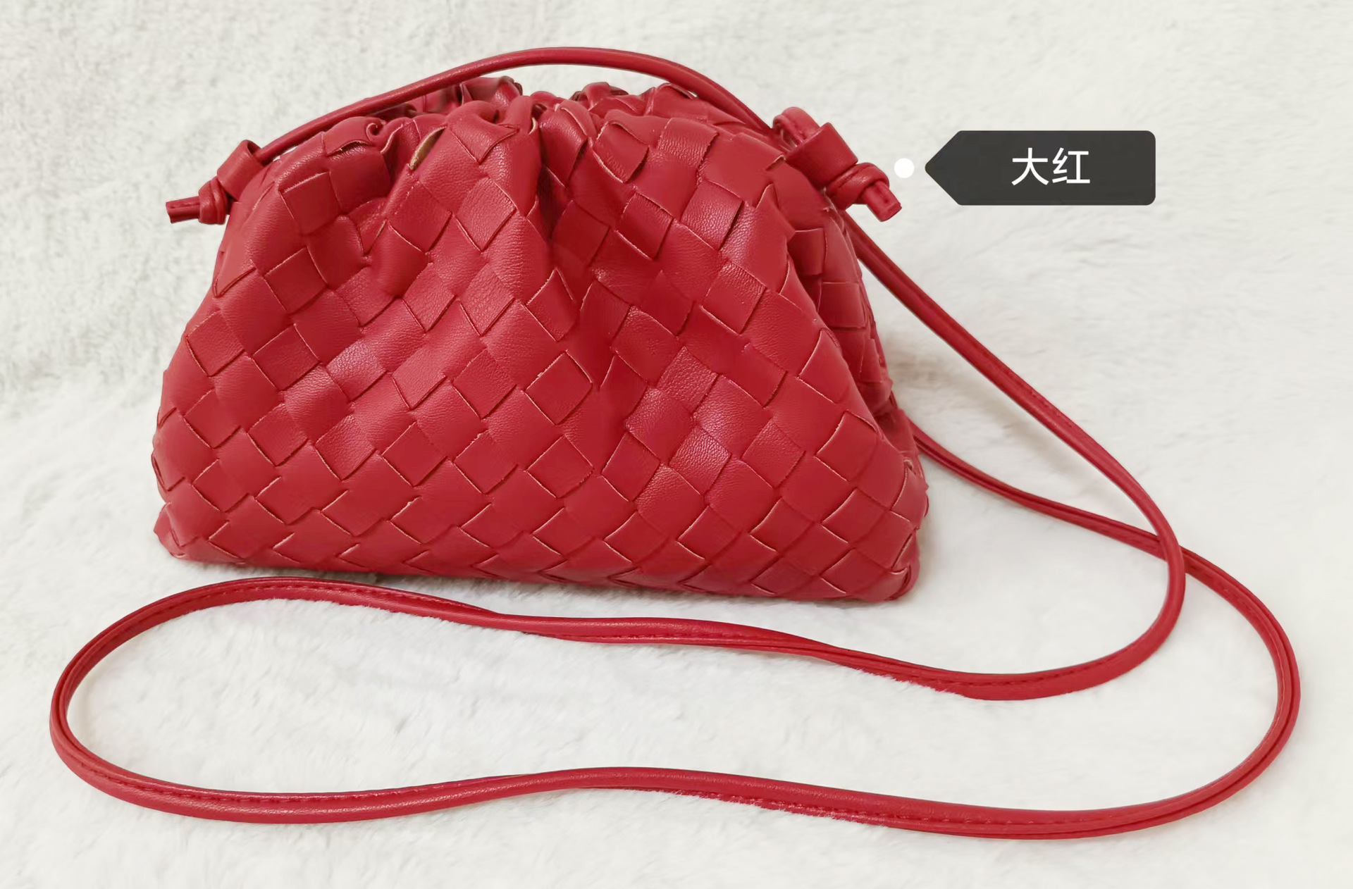 2023 Autumn Winter Woven Cloud Bag Dumpling Bag Trendy New Women's Bag Fashion Single Shoulder Crossbody Clutch Small Bag for Women