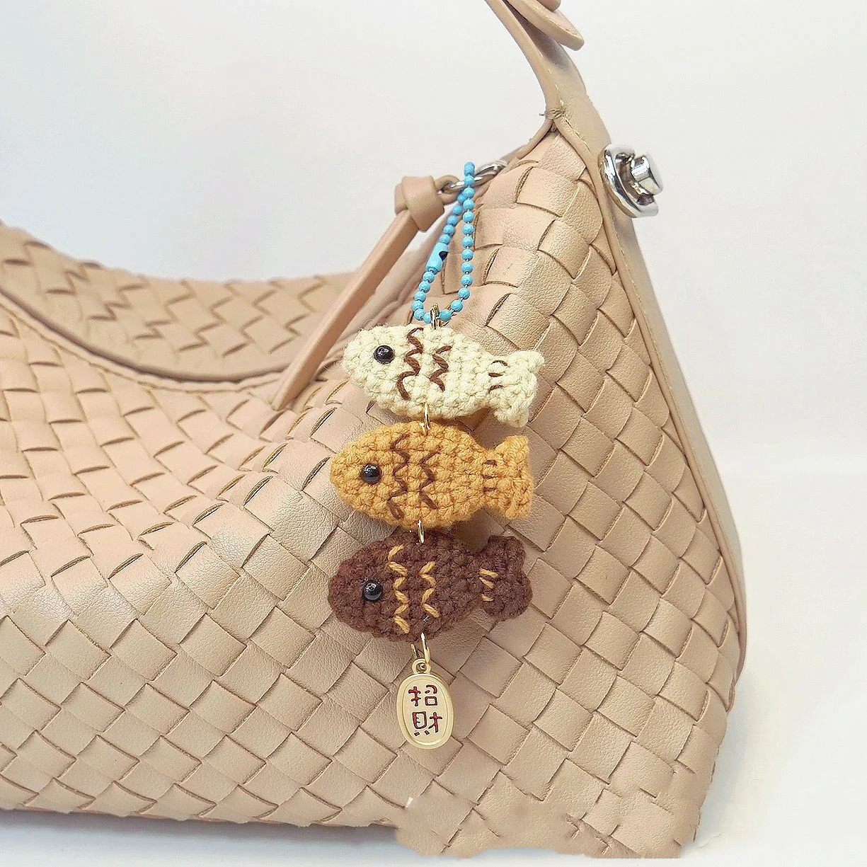 Handmade Cat Fish Keychain Cute Weaving DIY Animal Bag Mobile Phone Accessories Yarn Crochet Doll Pendant Girl Women Gifts 250722