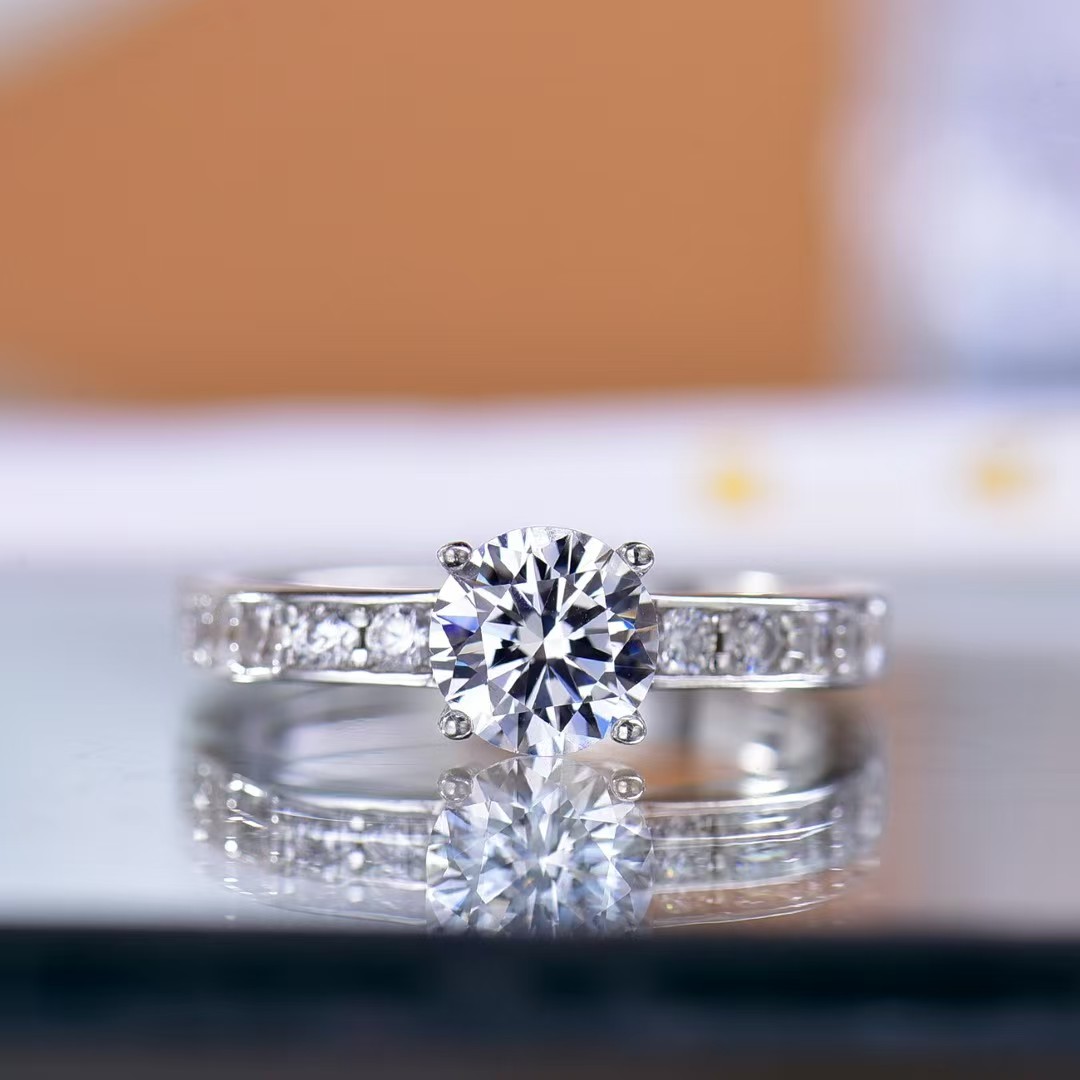 925 Sterling Silver Square - circle Moissanite Ring - High - quality Lab - Created Gem, Unique and Timeless Design
