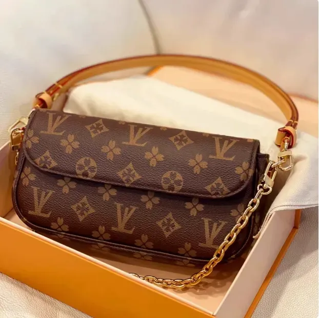 2025 Designer Satchel Messenger Women Handbag Leather Strim Handles with Shoulder Strap Crossbody Bag N41056 Purse s Handbags Female backpack