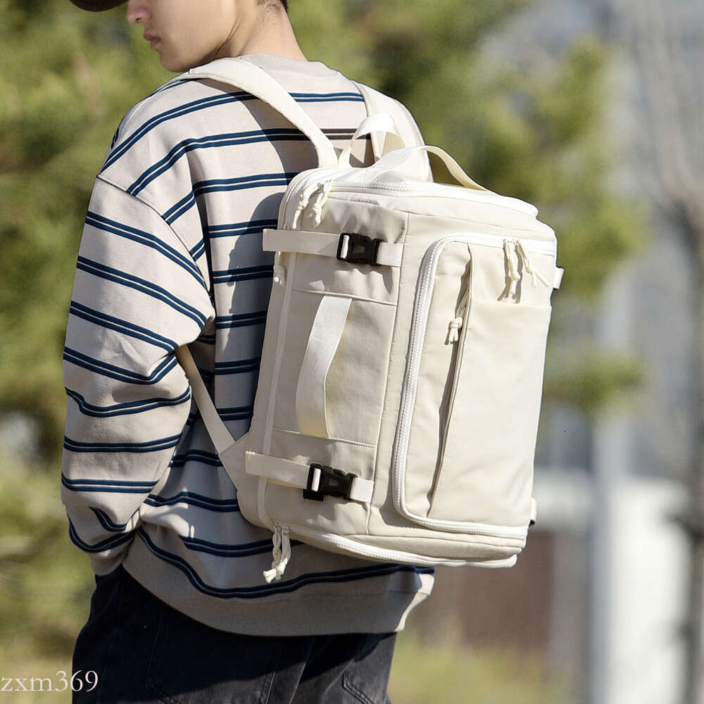 Men's High-end Outdoor Multi-Functional Travel Backpack Korean Version Large Capacity Simple Student School Bag