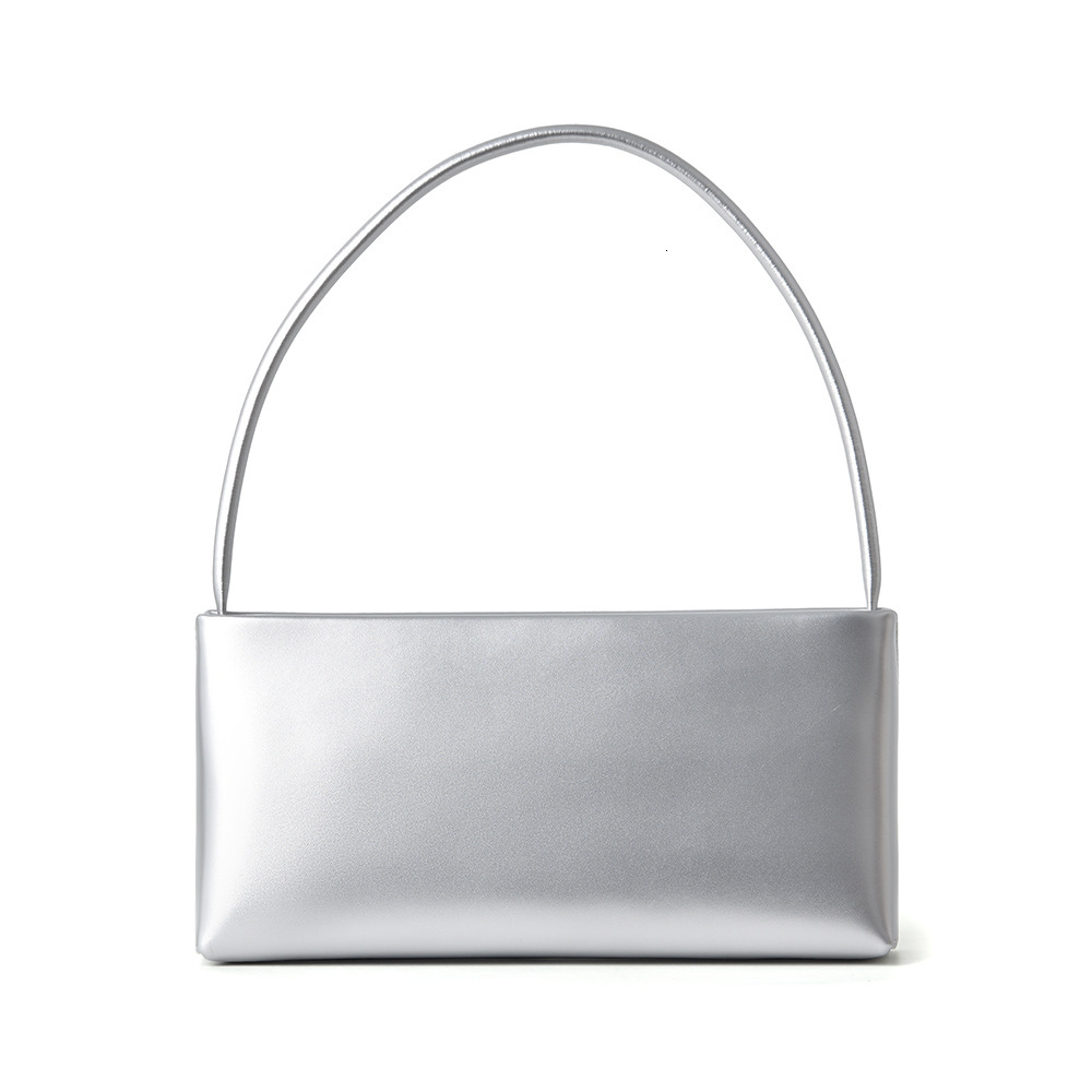 Niche Single Shoulder Crossbody Baguette Underarm High-End Sense Women's Fashion Versatile Stylish Simple Handbag Wedding Bag