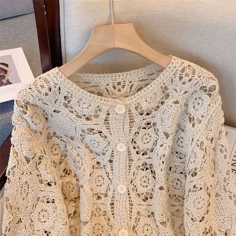 Spring and Autumn New Hollow Lace Knitted Cardigan Coat Womens French Holiday Style Hook Flower Sunscreen Summer Shawl X250724