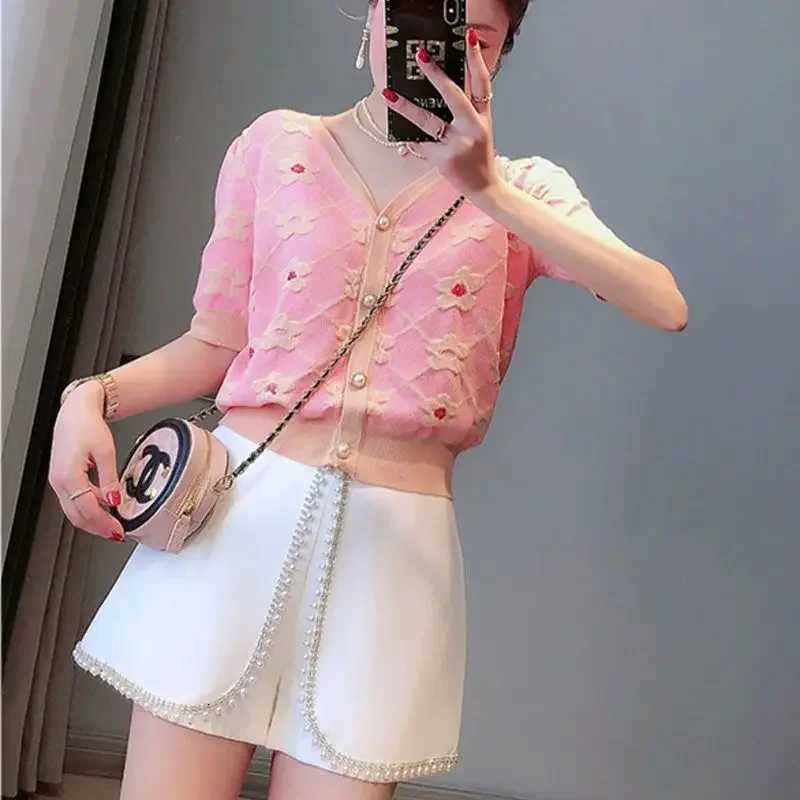 Knitted Cardigan Jacket Women Summer Ice Silk Knit T-shirt Short Sleeve Tops Thin Designed Slim V-neck T-shirt Floral Embroidery X250724