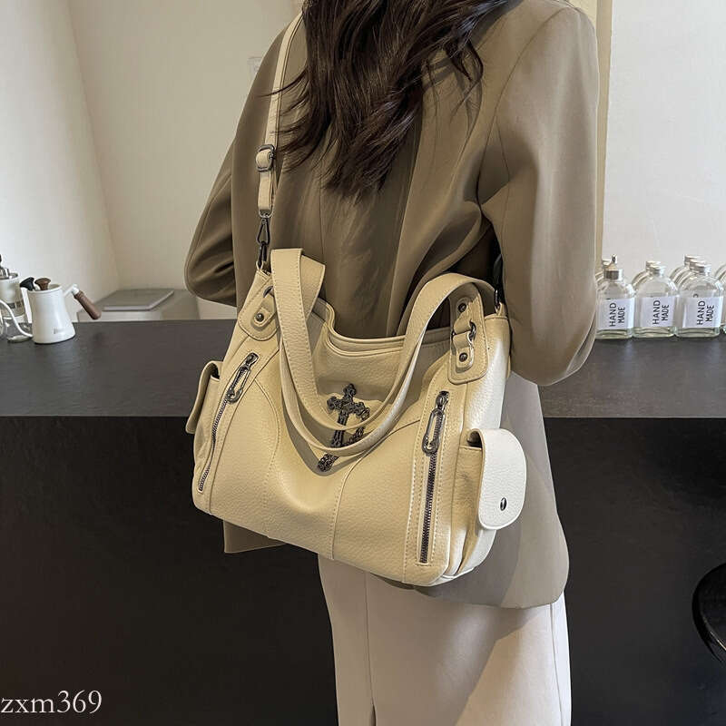 Autumn Winter Tote Crossbody Women Versatile High-end Large Capacity Motorcycle Style Handbag Shoulder Bag