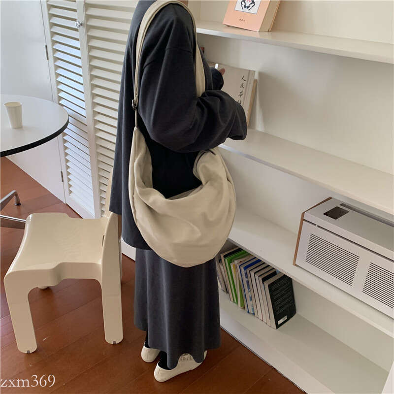 Autumn Winter Korean Style Single Shoulder Dumpling Casual Large Capacity Versatile New Women's Crossbody Bag