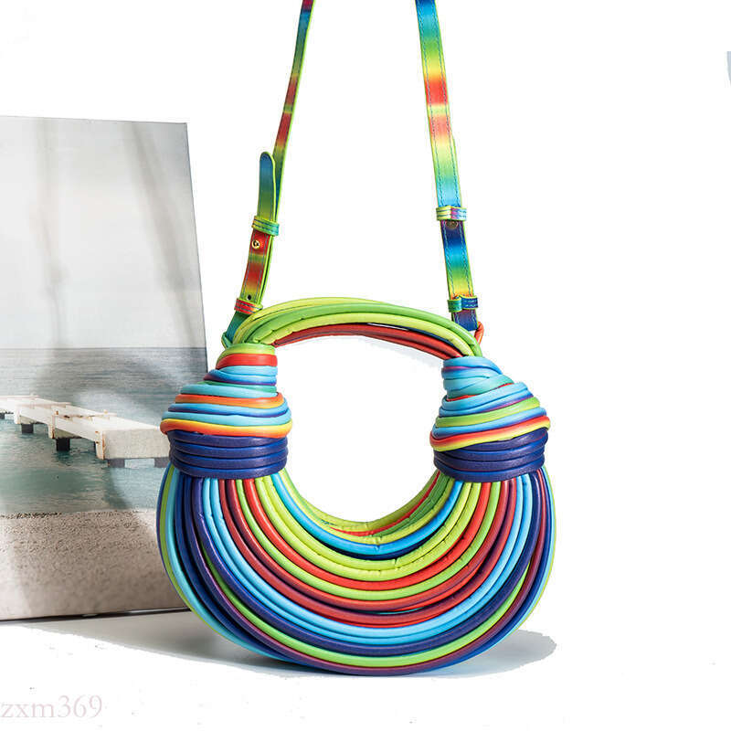 Noodle Women 2024 Summer Handwoven Crossbody High-end Niche Casual Gold Handbag Line Bag