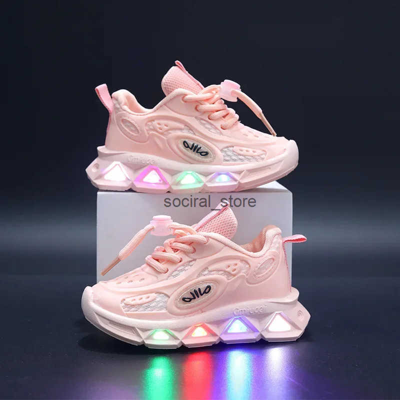 Baby Shoes2023 Spring Autumn New Boys and Girls Light Up Clunky Sneaker Small and Medium-sized Childrens Soft Soled Baby Shoes Q250724
