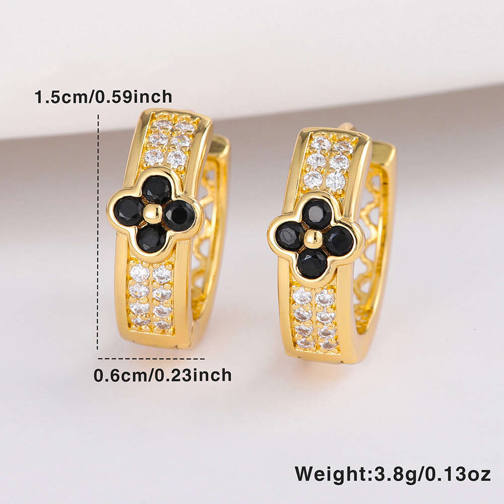 Exquisite Design Sense Versatile Geometric Round Four-Leaf Flower Niche Temperament Fashion New Copper Inlaid Zircon Earrings