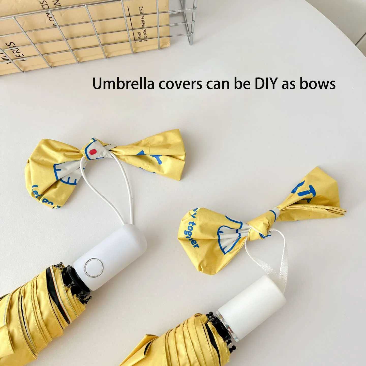 1 outdoor travel umbrella with dog prints a 50% discount mini sun umbrella sun protection and UV protection R250724