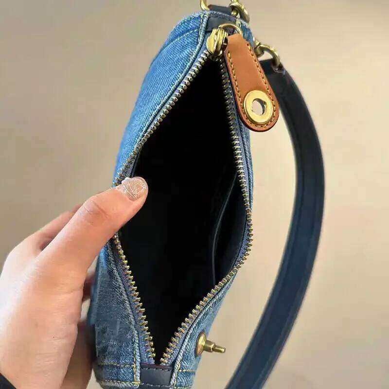 Single Shoulder Denim Blue Handbag New Style French Bread High-End Feel Small Mason Jar Bag for Women