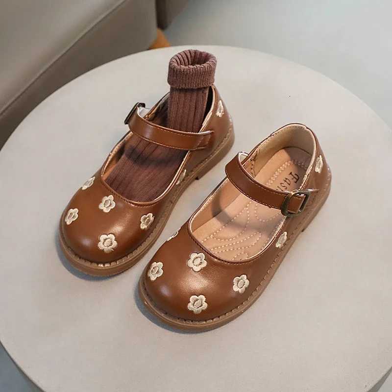 Girls Princess Leather Shoes Breathable Children Embroidery Flat Shoes Fashion Spring Autumn Kids Casual School Shoes Non-slip XJ250724