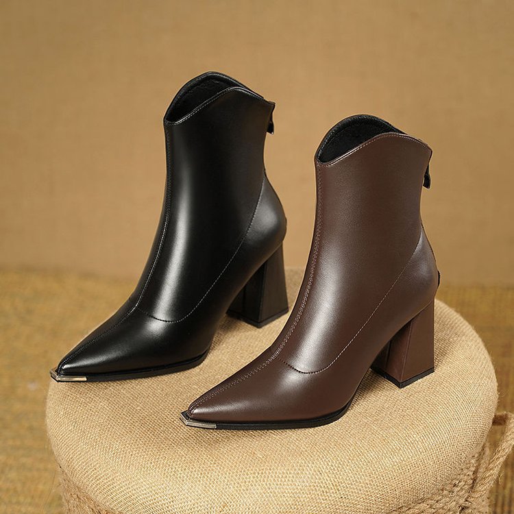 Elegant Female Footwear: Tall Stiletto Platform Shorties with Sharp Tips for Sophisticated Style Statements
