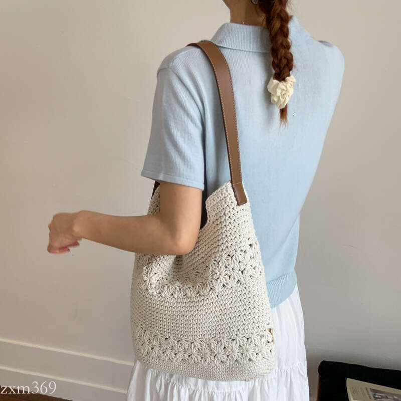 Handmade Crochet Cotton Thread Woven Tote for Women, Large Capacity Summer Lazy Style Beach Bag, Versatile Shoulder Crossbody Bag