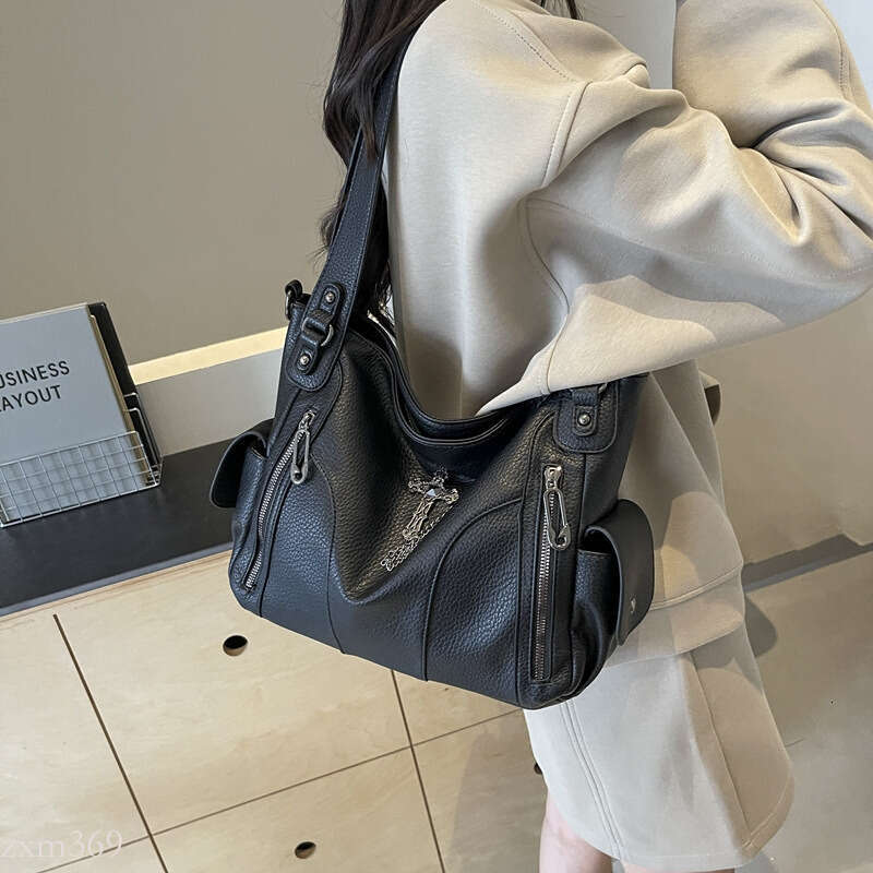 Autumn Winter Tote Crossbody Women Versatile High-end Large Capacity Motorcycle Style Handbag Shoulder Bag