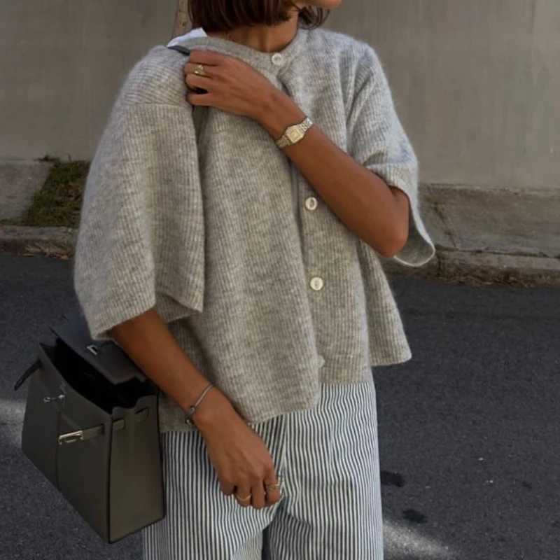 100% Cotton Yarn Y2K Vintage Loose Fit Button Up Knitted Sweater Women Short Sleeve Cardigans X250724