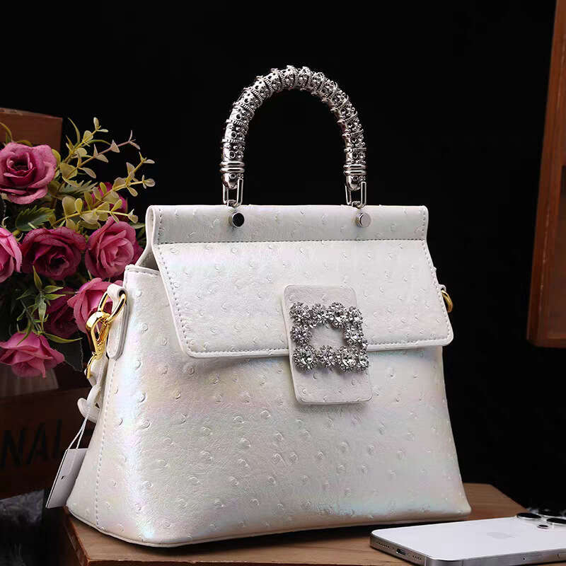 Designer Luxury Evening Diamond 2025 New High-End Women's Elegant Ostrich Pattern Diamond-Studded Evening Bag Wide