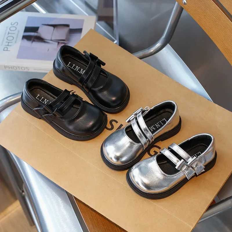 New Childrens Leather Shoes Sweet Princess Shoes for Girls Fashion Side Bowknot Kids Casual Silver Flat Shoes Simple Versatile XJ250724