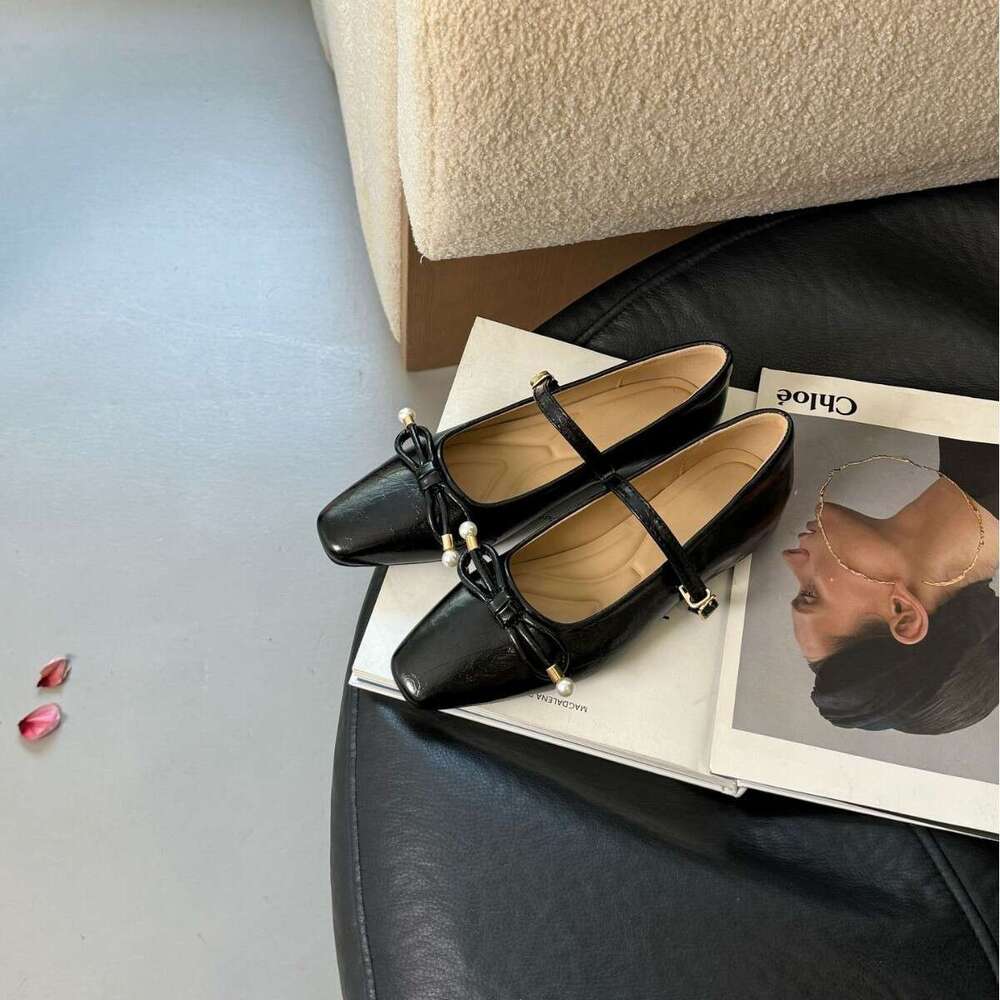 Designer Spring New Square Toe Single Shoes for Women, Outdoor Wear, Solid Color, Casual Style, Versatile, Chunky Heel, Soft Sole, Comfortable