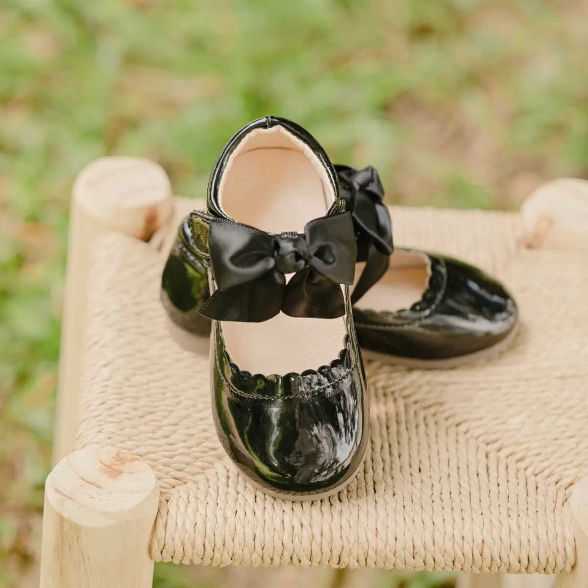Meckior Girls Mary Jane Dress Kids Shoes Ballet Flats Non-slip Girls Par School Bowknot Children Princess Leather Shoes XJ250724