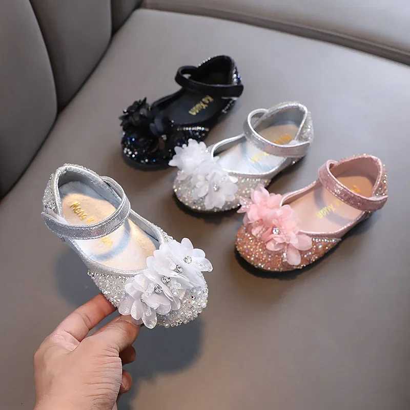 2024 Spring Childrens Leather Shoes Shallow Princess Shoes for Girls Fashion Sequins Glitter Kids Ballet Performance Flat Shoes XJ250724