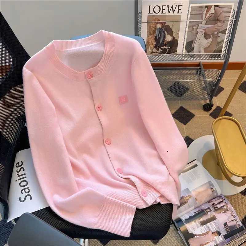 2024 Autumn New Thin Long-sleeved Slim Fit Cardigan Sweater for Women Fashionable High-end Knitted Candy Colored Top for Women X250724