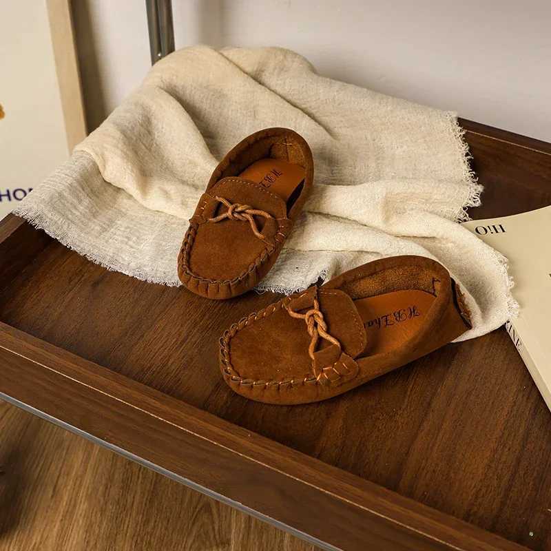 Boy Leather Shoe Simple Versatile Childrens Shoe for Girl Fashion Soft Kids Casual Flat Loafers Solid Color Moccasins Versatile XJ250724