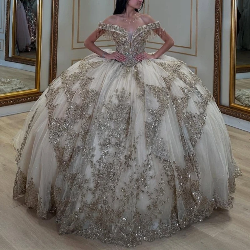 Champagne Quinceanera Dresses Off Shoulder Ball Gown Sweet 16 Dress Applique Lace Beading Tull Birthday Party Vestidos 15 Anos