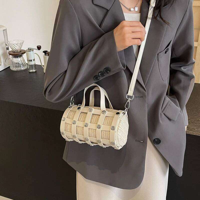 Retro Rivet Crossbody For Women Boho Hollow Out Straw Handbag Lady Girls Shoulder Phone Purse Small Round Bag Black