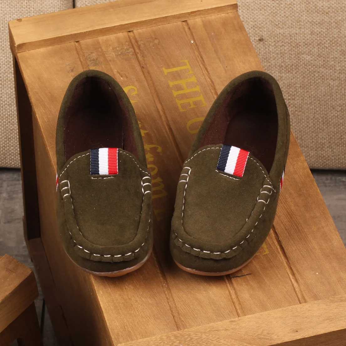 Fashion Boys Shoes Kids Children Soft Flats Sneakers Casual Shoes For Toddler Big Boy Classical Design British All-match Loafers XJ250724