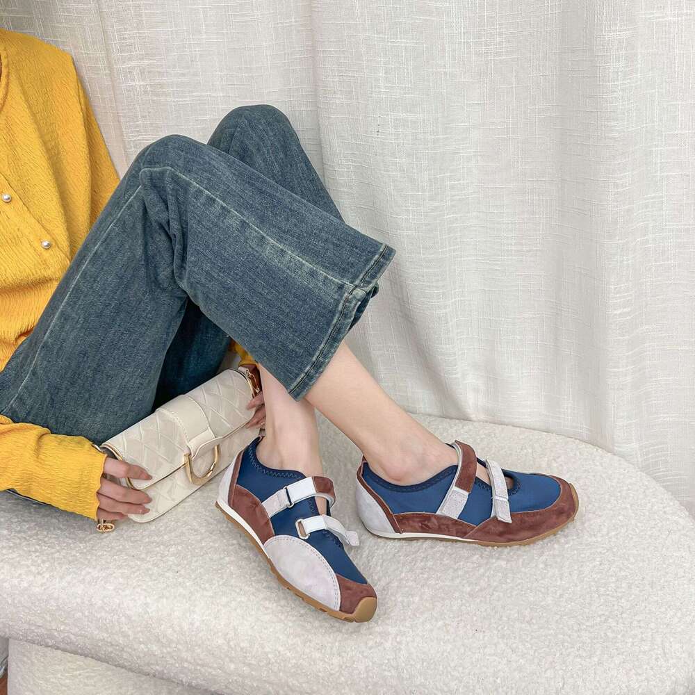 Summer New Thick-Soled Sports for Women, High-End Niche Design Dad Shoes, 2025 Dexun Shoes