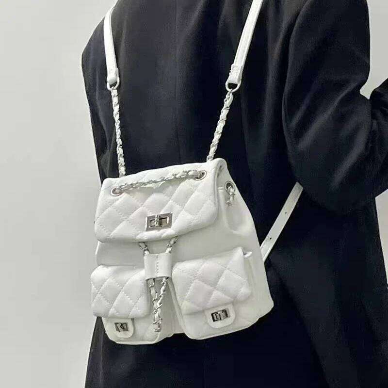 2025 New Bagpack Korean Version Small Fragrance Chain Advanced Big Capacity Simple Sweet Trend School Backpack MDNG